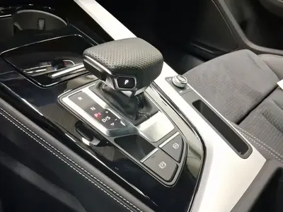 Audi A4 Avant – Foto 11
