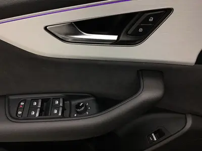 Audi Q8 – Foto 8