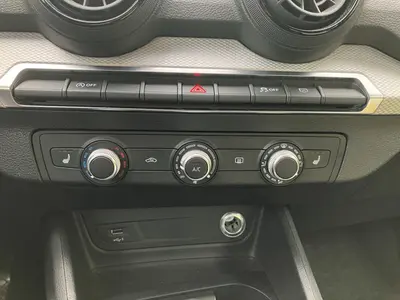 Audi Q2 – Foto 14