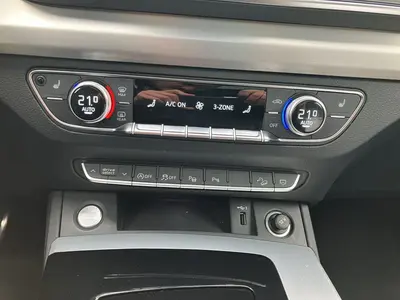 Audi Q5 – Foto 13