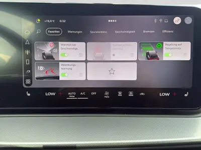 Audi Q3 – Foto 15