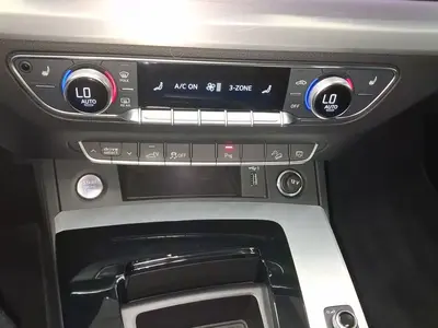 Audi Q5 Sportback – Foto 16