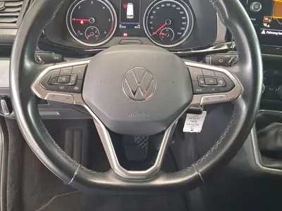 Volkswagen T6.1 Multivan – Foto 9