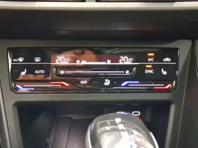 Volkswagen Polo – Foto 15