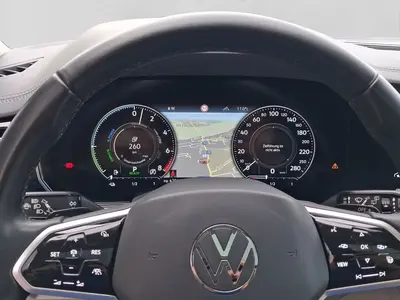 Volkswagen Touareg – Foto 10