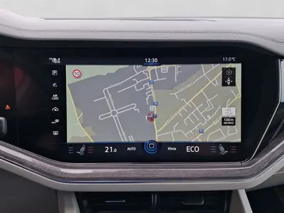 Volkswagen Touareg – Foto 12