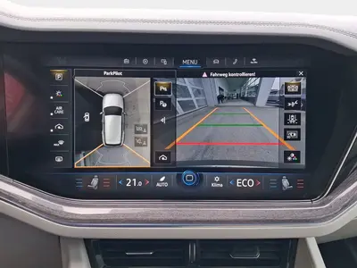 Volkswagen Touareg – Foto 13