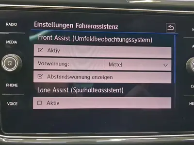 Volkswagen T-Roc – Foto 12
