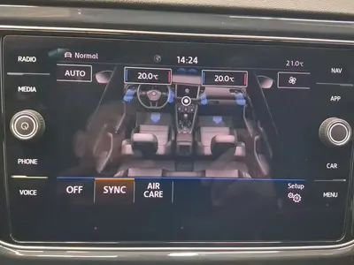 Volkswagen T-Roc – Foto 16
