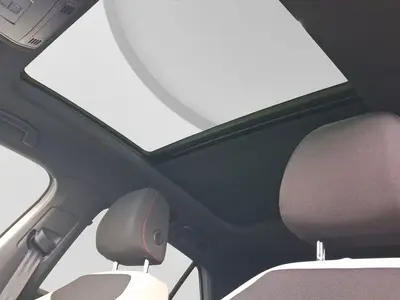 Volkswagen T-Roc – Foto 18