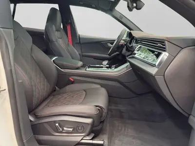 Audi Q8 – Foto 4
