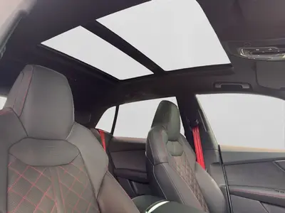 Audi Q8 – Foto 19
