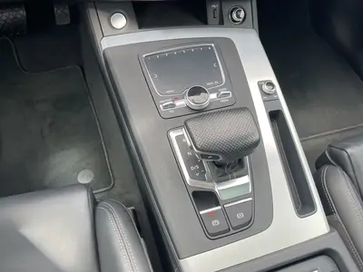 Audi Q5 – Foto 11