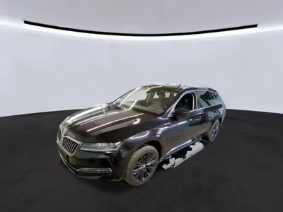 Skoda Superb – Foto 2