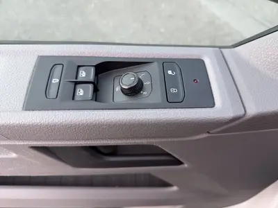 Volkswagen T6.1 Kombi – Foto 8