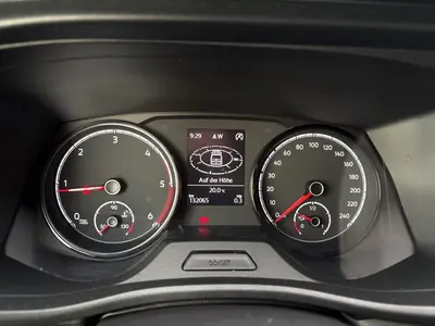 Volkswagen T6.1 Kombi – Foto 10