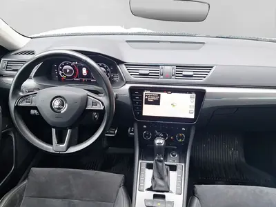 Skoda Superb – Foto 5