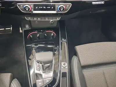 Audi A4 Avant – Foto 11