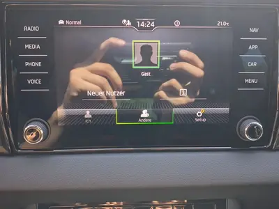 Skoda Karoq – Foto 15