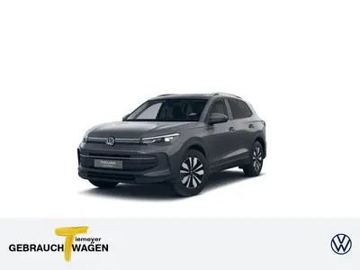Volkswagen Tiguan – Foto 1