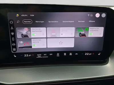 Audi Q3 – Foto 12
