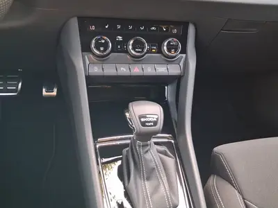 Skoda Karoq – Foto 11