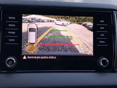 Skoda Karoq – Foto 16