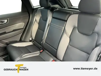 Volvo XC60 – Foto 11