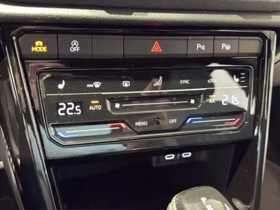 Volkswagen T-Roc – Foto 16