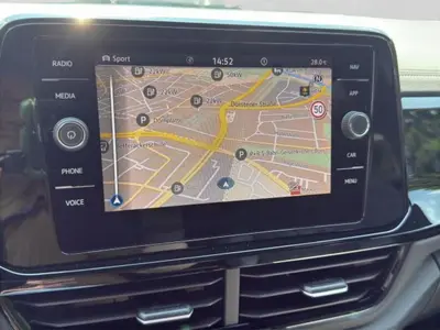 Volkswagen T-Roc – Foto 14