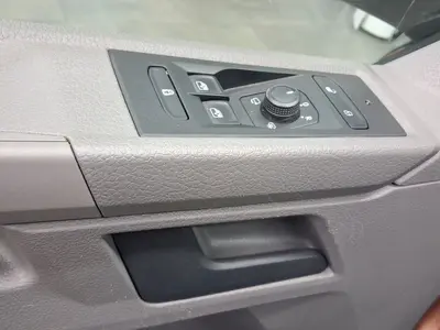 Volkswagen T6.1 Caravelle – Foto 8