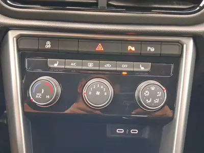 Volkswagen T-Roc – Foto 16