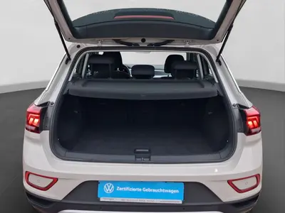 Volkswagen T-Roc – Foto 17