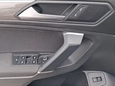Volkswagen Tiguan Allspace – Foto 8