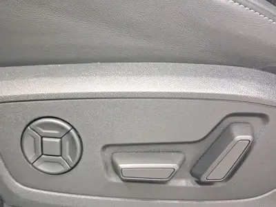 Audi Q4 e-tron – Foto 17