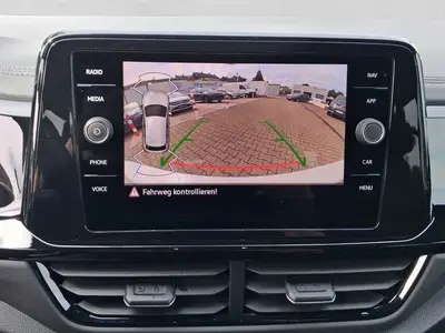 Volkswagen T-Roc – Foto 16