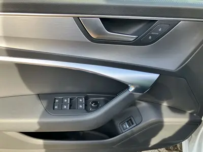 Audi A6 Avant – Foto 8
