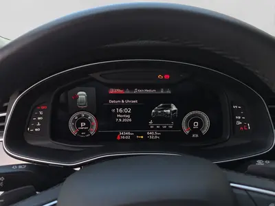 Audi Q8 – Foto 10