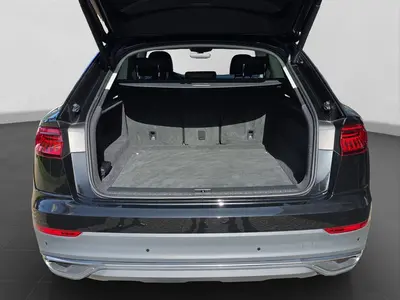 Audi Q8 – Foto 17