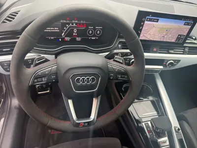 Audi RS 4 Avant – Foto 9