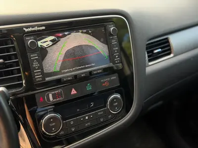 Mitsubishi Outlander – Foto 12
