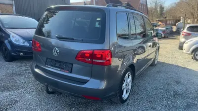 Volkswagen Touran – Foto 8