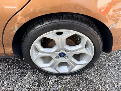 Ford B-Max – Foto 7