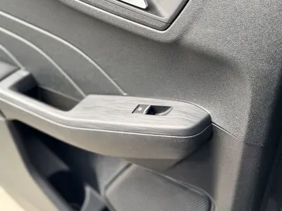 Ford Kuga – Foto 21