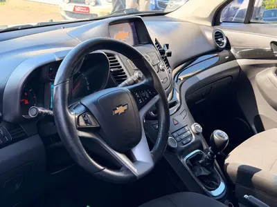 Chevrolet Orlando – Foto 10