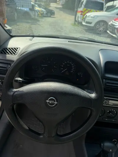 Opel Astra – Foto 12