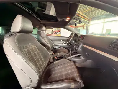 Volkswagen Scirocco – Foto 13