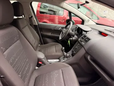 Opel Meriva – Foto 10