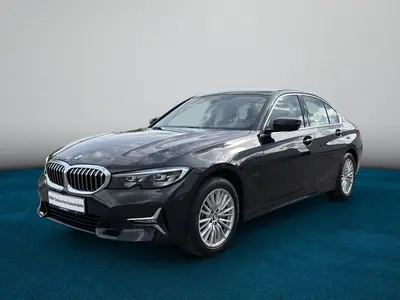 BMW 330 – Foto 1