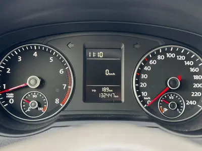 Volkswagen Sharan – Foto 17